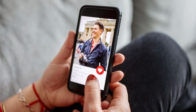 How to see when someone likes you on tinder